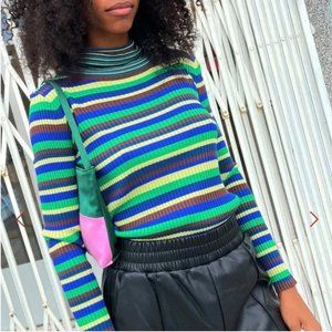 Lisa Says Gah Davis Turtleneck